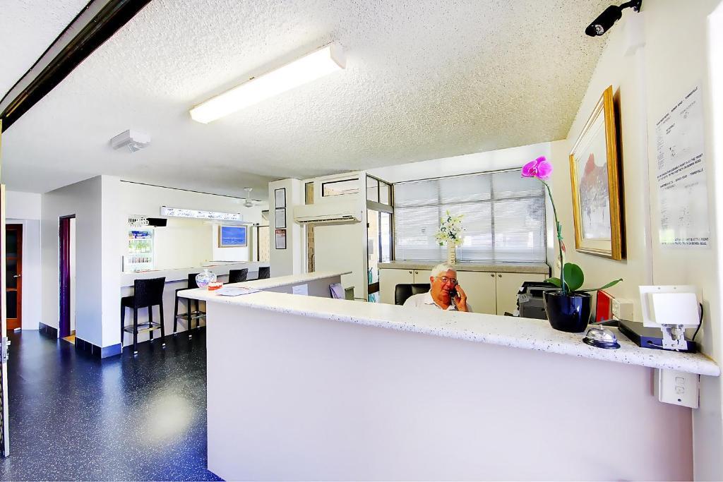 Raintree Motel Townsville Exteriör bild