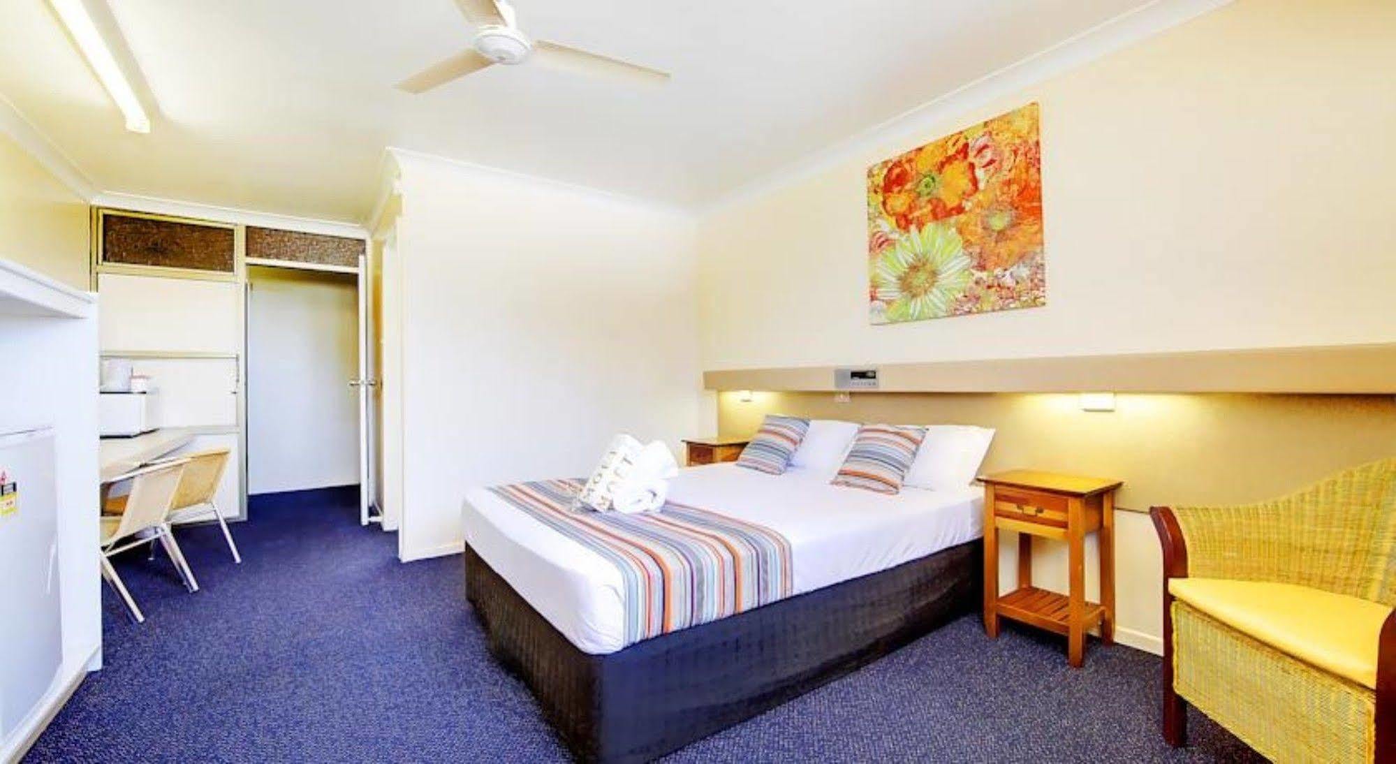 Raintree Motel Townsville Exteriör bild