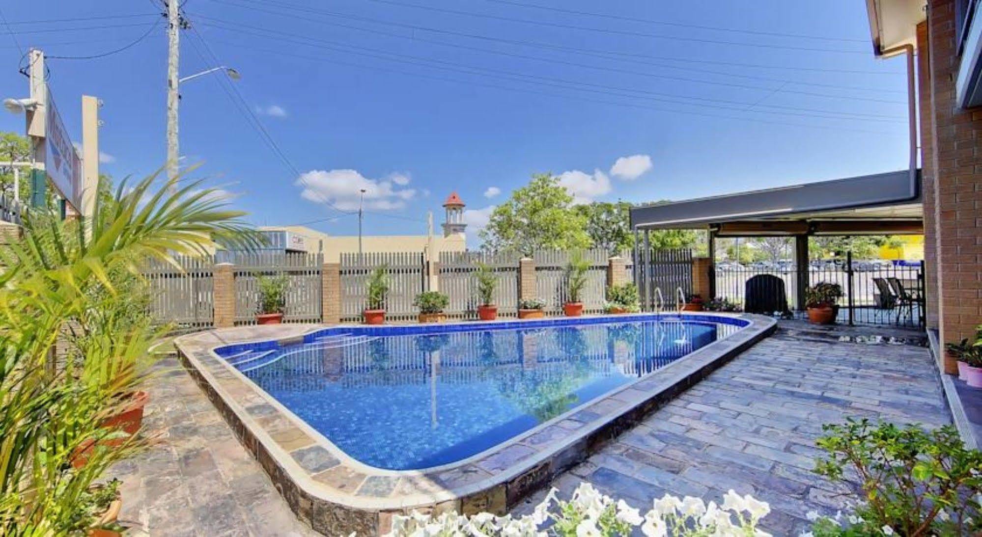 Raintree Motel Townsville Exteriör bild